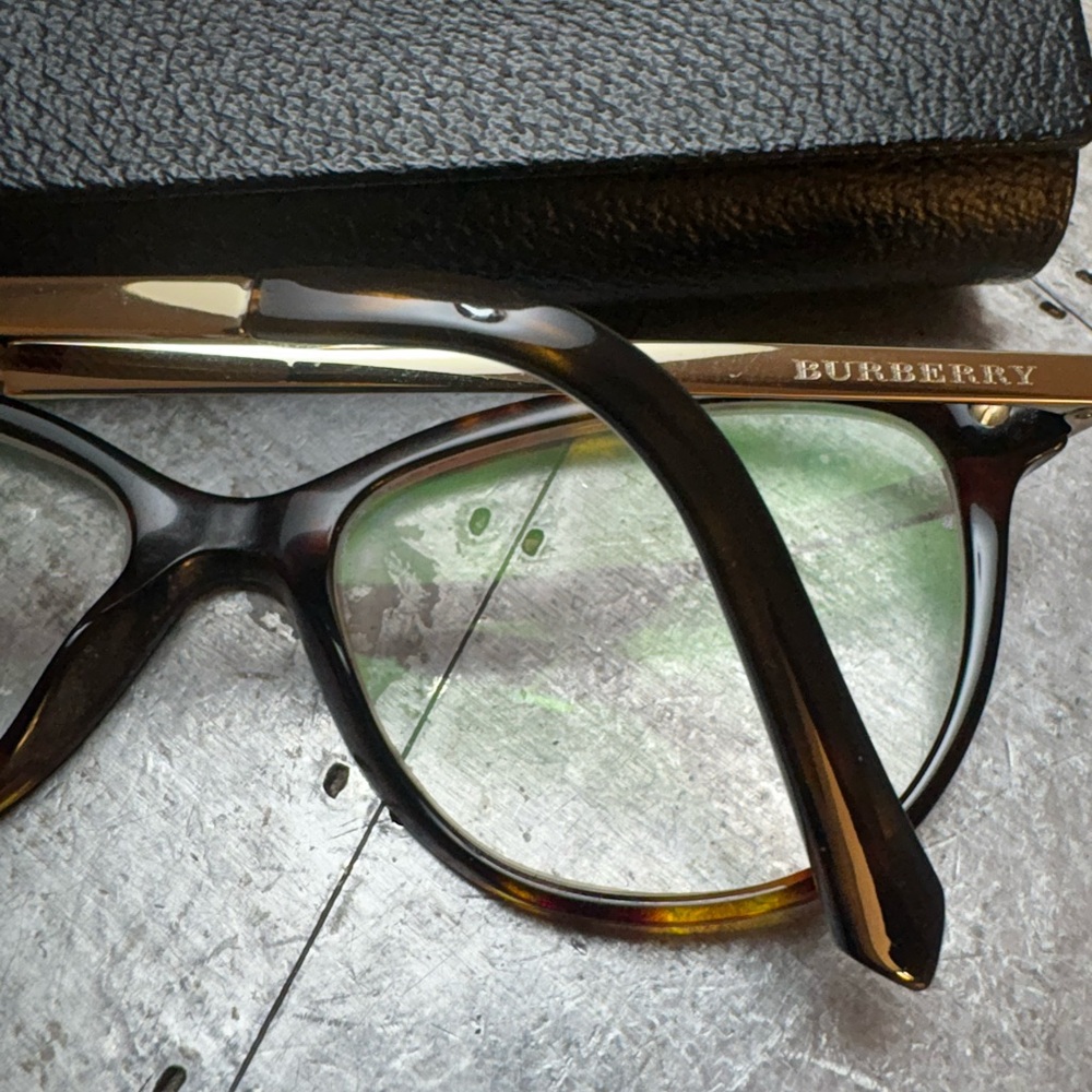 Burberry Tortoise Frame Glasses with Signature Pattern - Picture 2 of 2